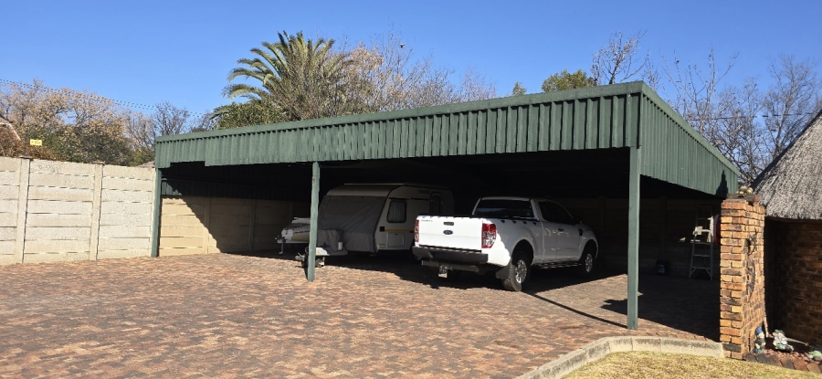 3 Bedroom Property for Sale in Abrahamsrust Free State